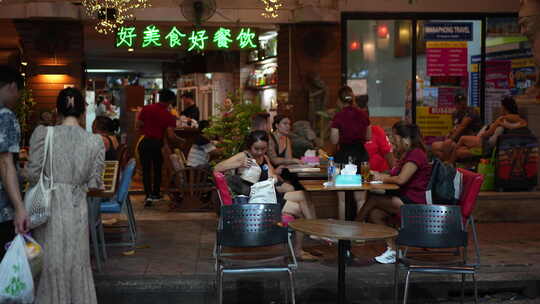 泰国曼谷清迈越南河内城市酒吧