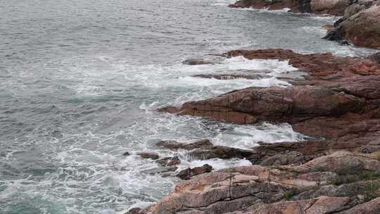 深圳海岸线-大梅沙礁石风起浪涌