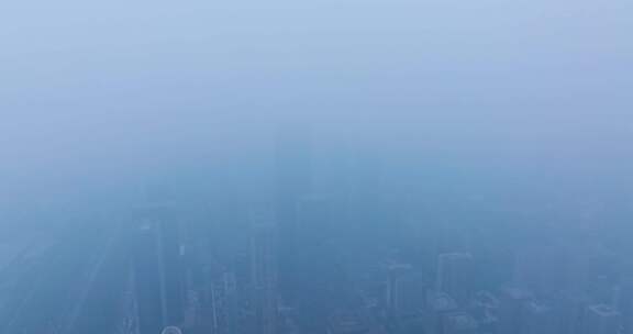 西安锦业路国瑞中心雨天云雾