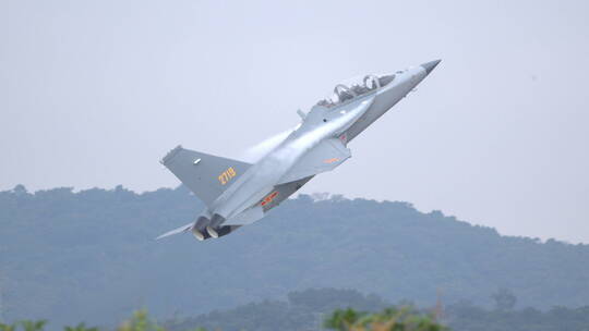 4K超稳：中国航展空军教练10教练机