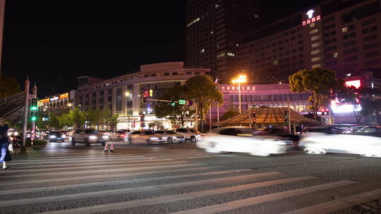 椒江市府大道方远附近延时夜景车流