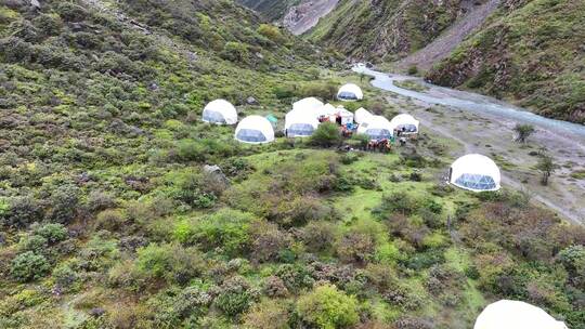 航拍四川贡嘎山区那玛峰登山大本营