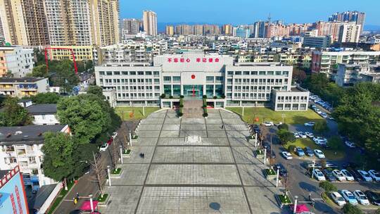 江油市市委市政府 绵阳江油市涪江中坝广场