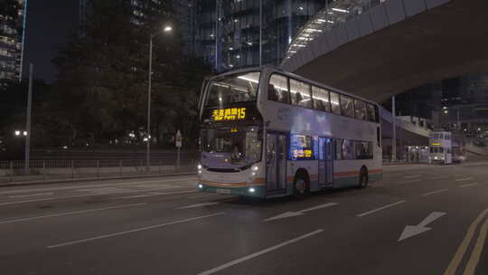 香港中环马路街景夜景