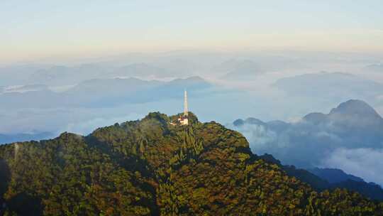 航拍高山云海