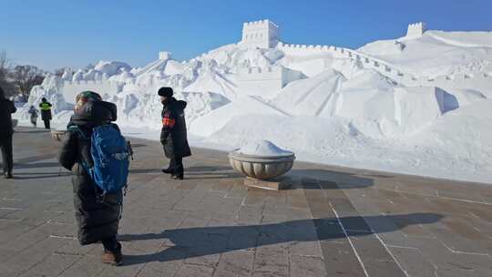 户外大型长城雪雕景观冰雪旅游哈尔滨冬天