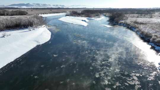 大兴安岭湿地风光河流冰凌雪景