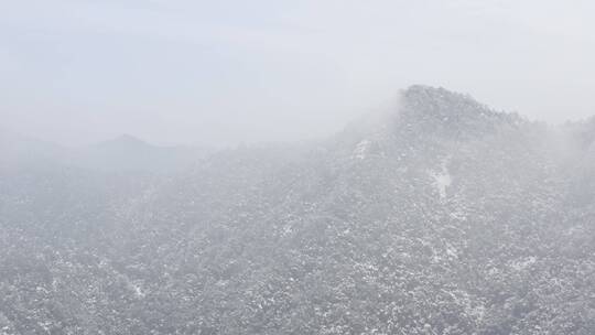 杭州灵隐雪下雪航拍