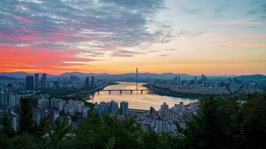 韩国首尔日出天际线延时航拍