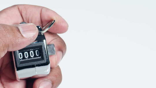 手动点击计数器计数到20