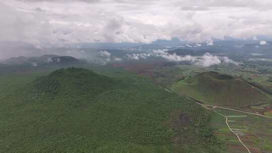 腾冲火山口航拍