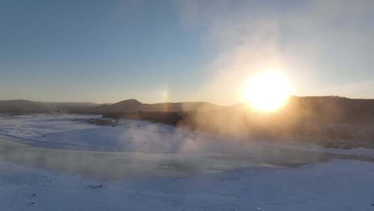 林海雪原冰河冻雾朝阳