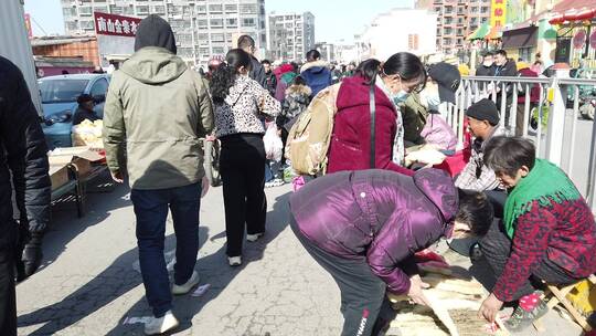 济南周边农村大集，乡村热闹集市场面