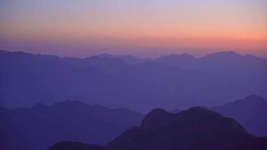 杭州临安大明山牵牛岗群山日出晨曦风景