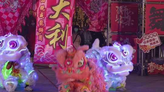 城市夜晚喜庆佳节传统民俗表演