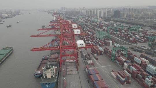 上海集装箱码头4K航拍（log原素材）视频素材模板下载