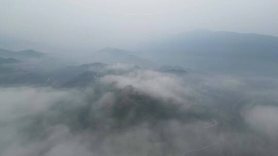 山城云海仙境自然美景航拍视频