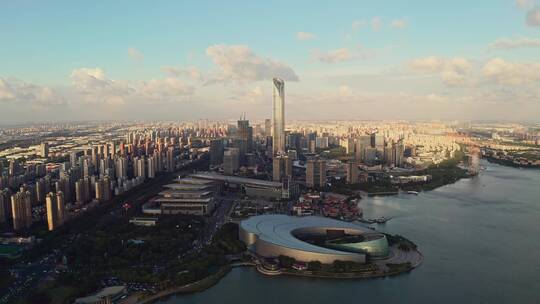 中国江苏苏州金鸡湖湖东城市风景