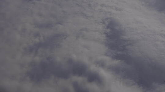 万米高空地球平流层云海