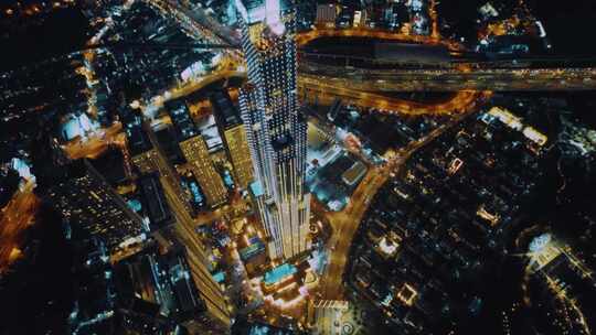 城市航拍越南胡志明市夜景灯光摩天大楼汽车