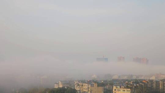 城市雾霭、成都窗外、浓雾流动