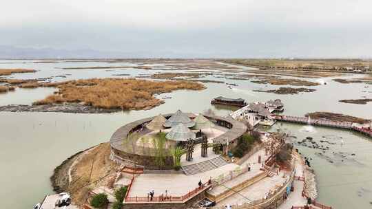 宁夏石嘴山沙湖 快艇 全景航拍视频素材模板下载