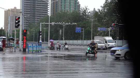 雨天 下雨 城市风光 写意 台风 雨中景色