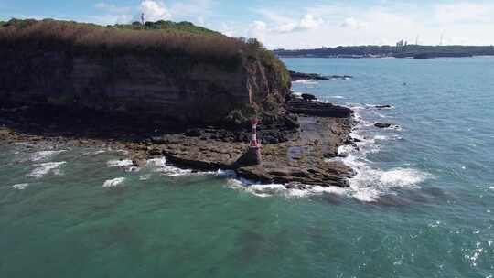 广西北海涠洲岛鳄鱼山蓝天白云航拍