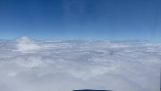 4K飞机窗外的云海3