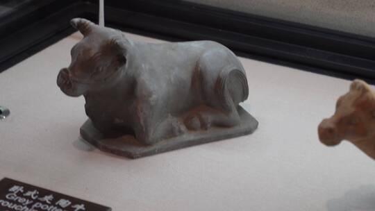 古代家畜猪狗牛石像雕刻 ~