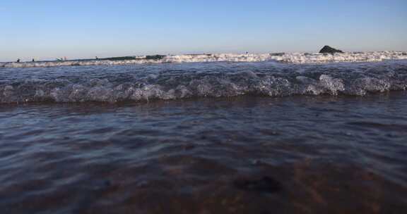 海水 沙滩 夏天 慢镜头 海浪 浪花 拍