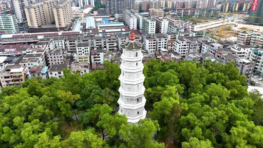 航拍江门台山市凌云古塔