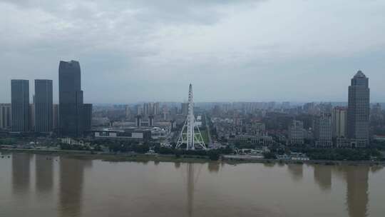 航拍江西南昌之星摩天轮