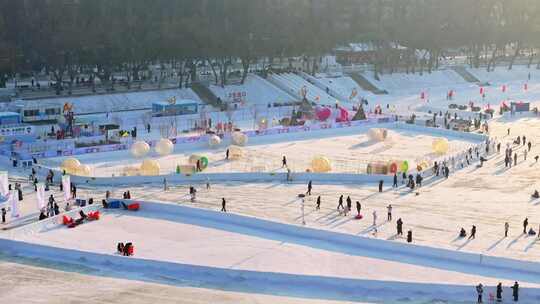 哈尔滨松花江上冬季冰雪嘉年华航拍