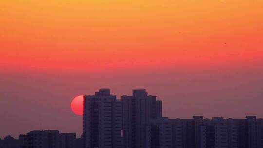 城市楼房居民楼日落黄昏