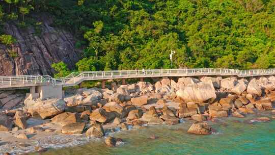 深圳盐田区小梅沙海滨栈道航拍