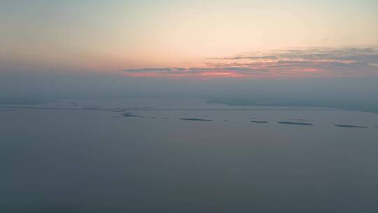 航拍日落时的南京溧水石臼湖风光