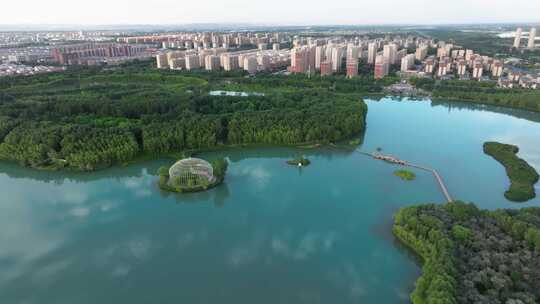 航拍宁夏中卫香山公园及城市全貌