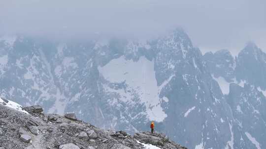 玉龙雪山登山