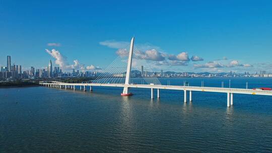 航拍深圳湾大桥环绕长镜头