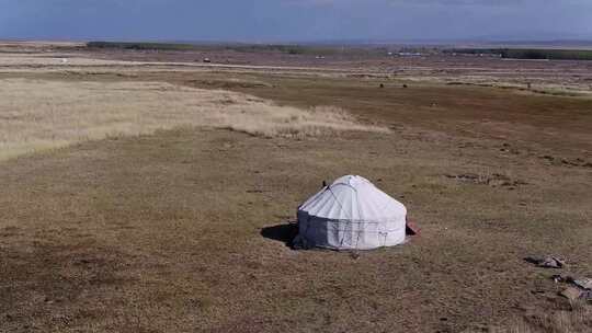 B新疆北疆草场蒙古包2视频素材模板下载