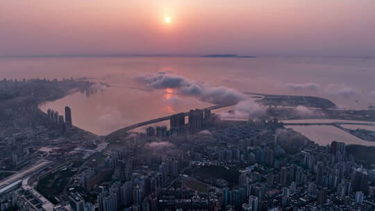 航拍港珠澳大桥云海日出