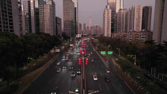 深圳滨河大道城市道路高楼车流景观