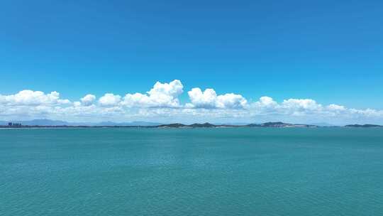 大海航拍海平面碧海蓝天海面唯美海岸线风光