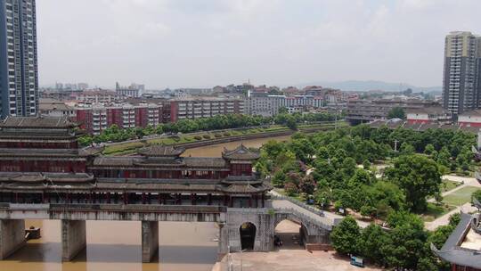 航拍苗族特色建筑风雨桥