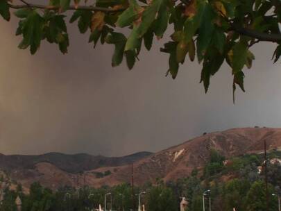 南加州社区的山火视频素材模板下载