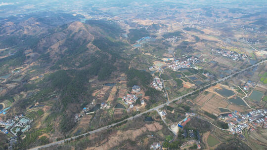 航拍山区乡村农业农田道路