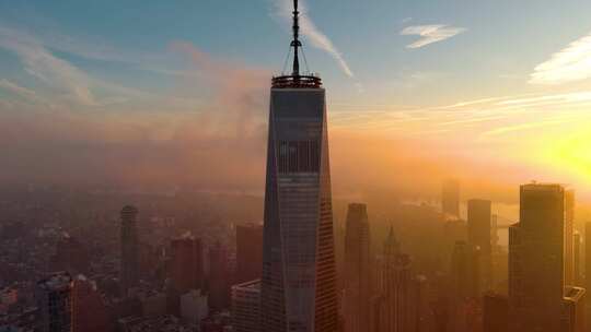 航拍美国纽约世界贸易中心一号自由塔日出视频素材模板下载