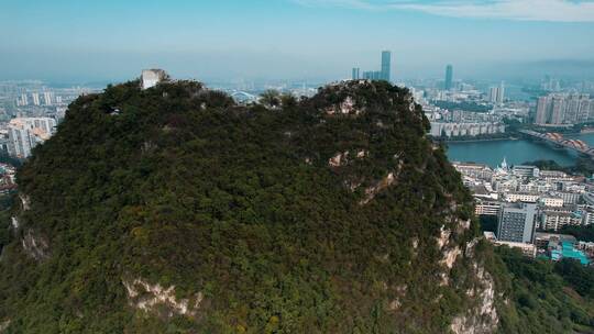 广西柳州马鞍山公园和柳州市区柳江江桥