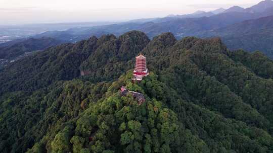 成都市青城山景区老君阁日出清晨航拍实时